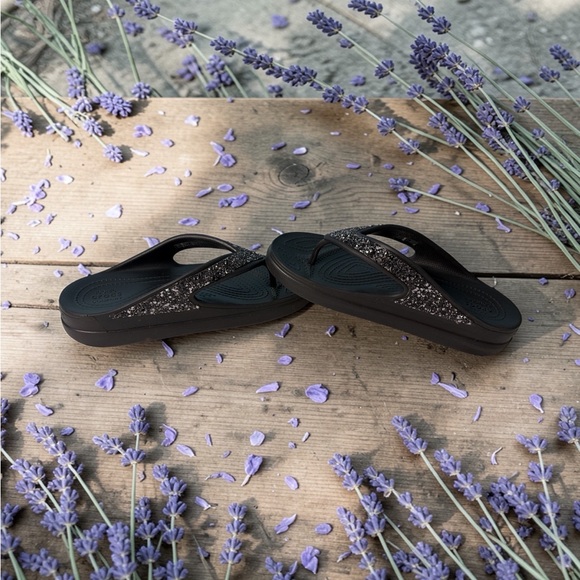 CROCS Shoes - Women’s Crocs Sloane Black/Glitter Flip Flop Platform Sandals Sz 8